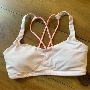 Lululemon Free To Be Bra